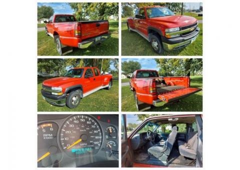 2001 MINT CHEVY DUALLY 34,000 ACTUAL MILES